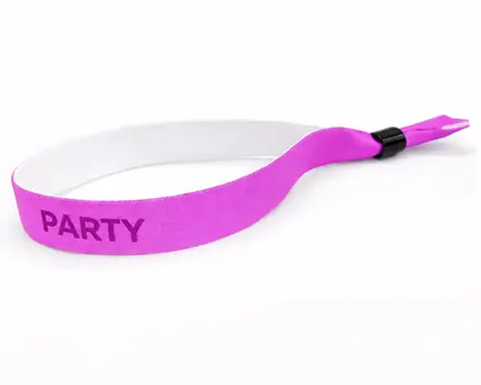 Syrenfärgade festivalarmband