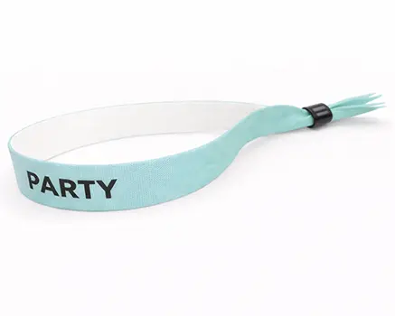 Ljusblå festivalarmband