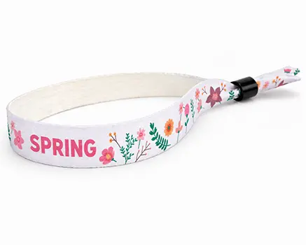 Festivalarmband med blommor