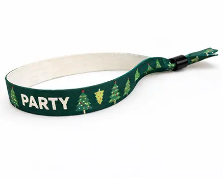 Festivalarmband med julgranar